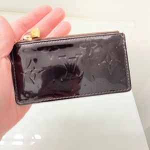 LV amarante key cles